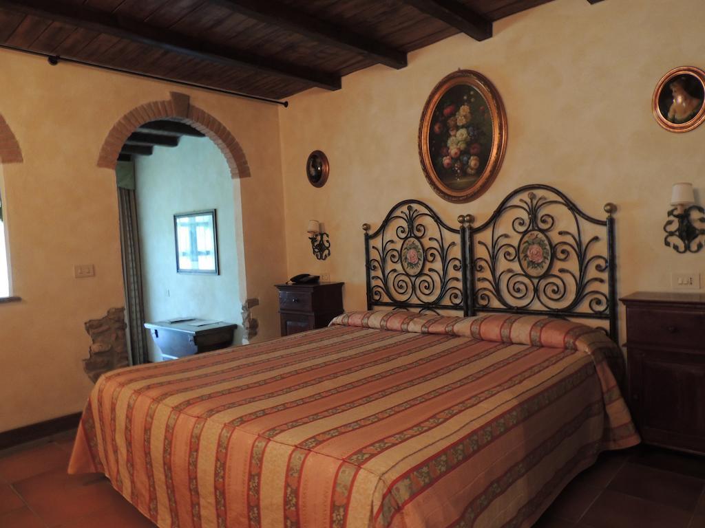Villa Country Relais I Due Laghi Anguillara Sabazia Zimmer foto